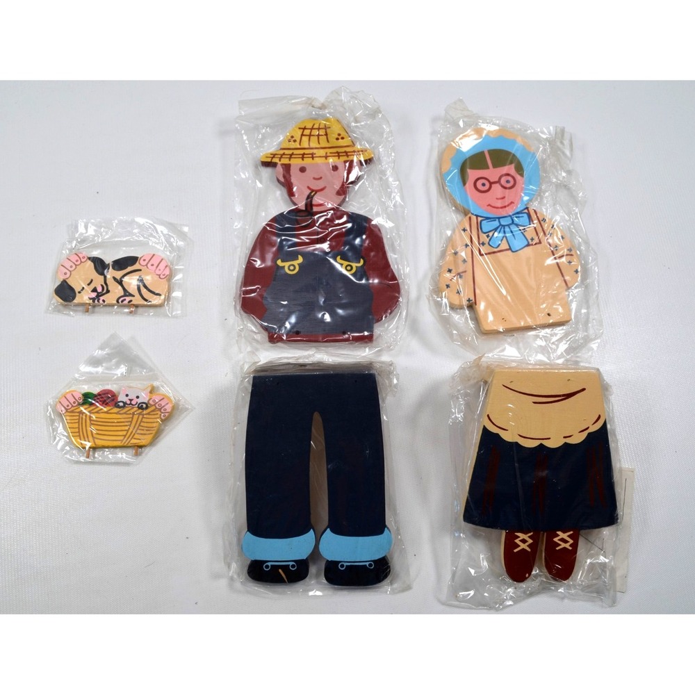 MSR Amish Farmer Man & Wife Puppy Dog Cat Hand Painted Wood Shelf Sitters NEW